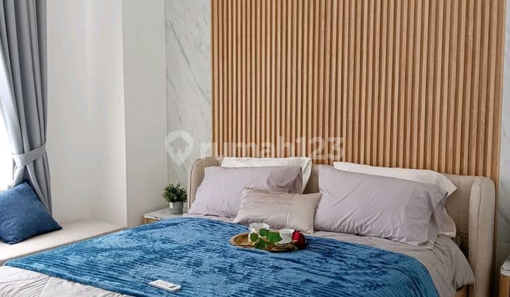 Rumah Bergaya Scandinavian 2 Lantai Dijual Dekat Stasiun Mrt Lebak Bulus Di Ciputat Timur Tangerang Selatan