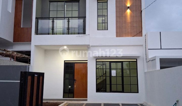 Dijual Rumah Free Design Di Jatihandap Padasuka Kodya Bandung