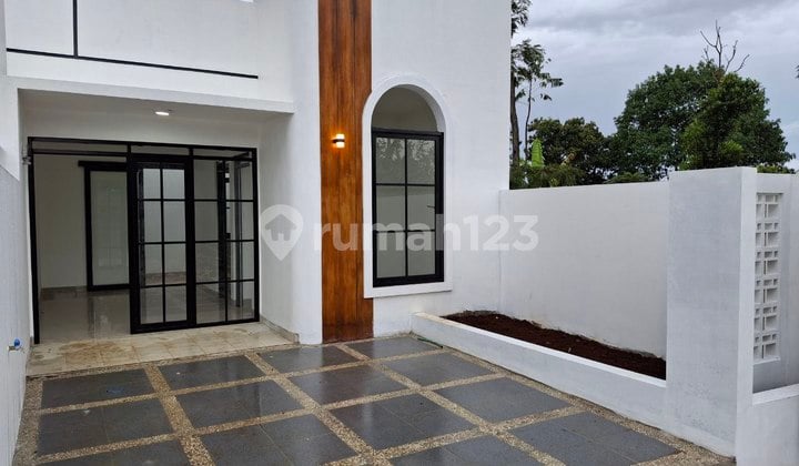 Rumah Free Design Di Jatihandap Atas Dkt Cicaheum Cicadas Gasibu