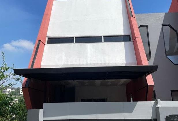 Rumah 3 Lantai Di Kampung Padi, Cisitu Dago Kota Bandung