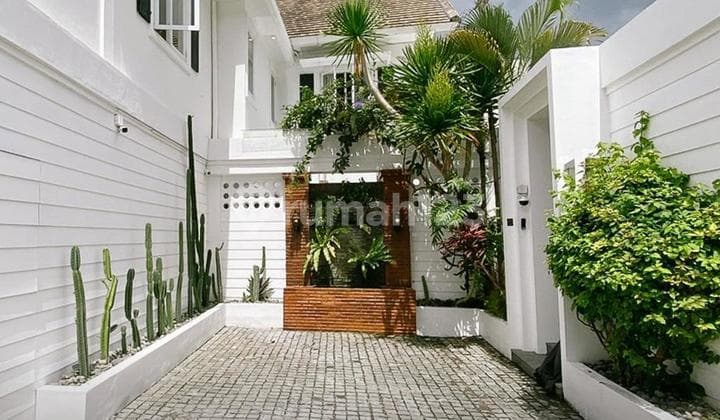 Dijual Villa Cantik Dan Mewah Di Canggu Lokasi Premium