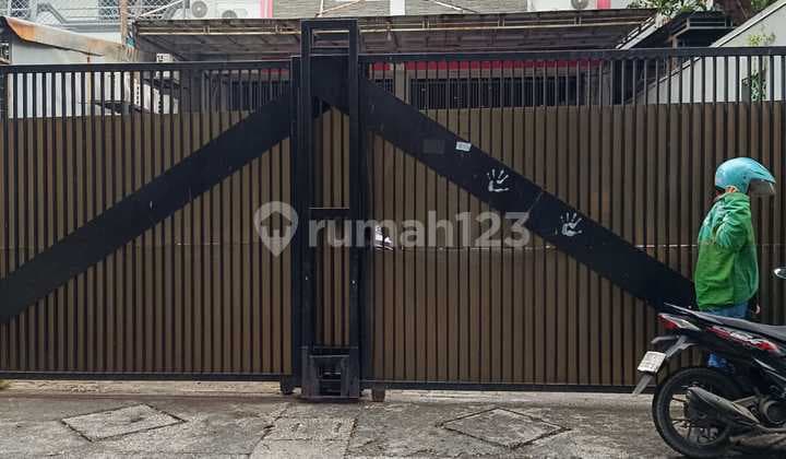 Dijual Cepat Harga Nego Banget Ruko Taman Hidup Baru 3 Lantai