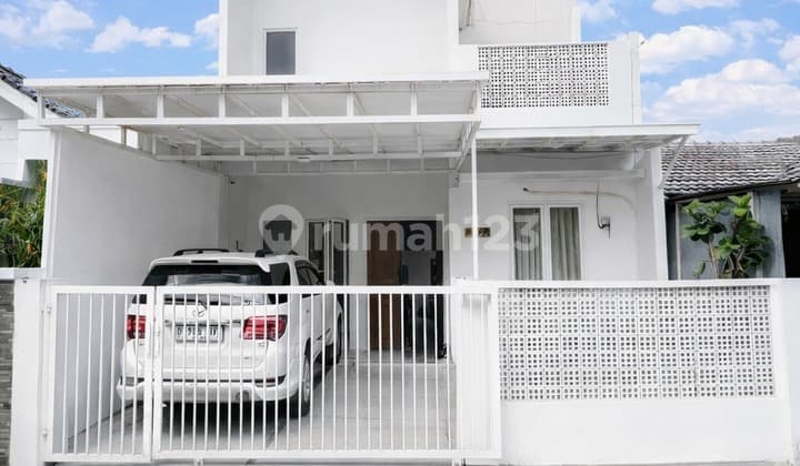 Rumah Bagus Dalam Komplek Harga Murah