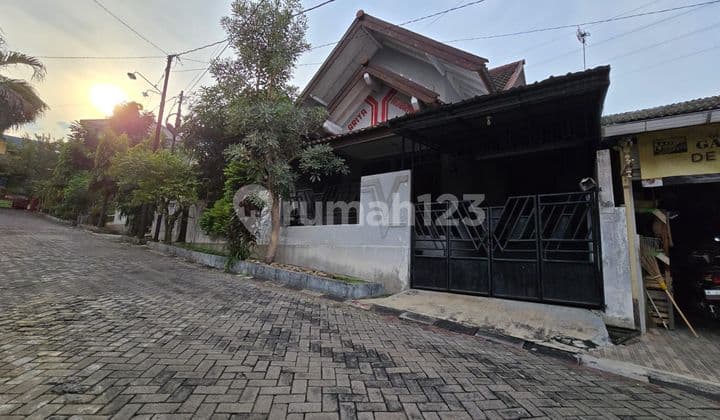 Rumah luas dan siap pakai di Villa Ngaliyan Permai, Ngaliyan