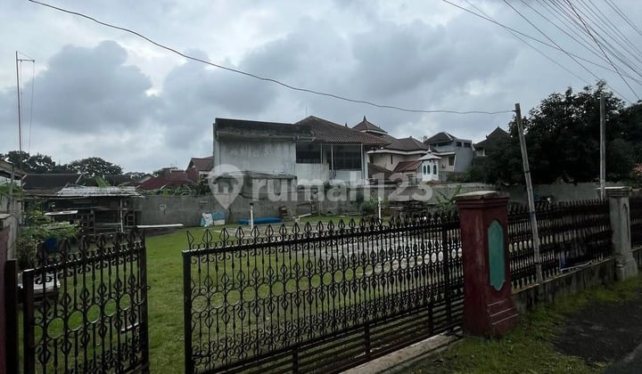 Tanah Luas Cocok untuk Tempat Tinggal di Jl. Semeru Gajahmungkur