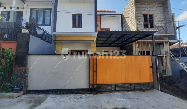 Rumah di Jl Gunung Andakasa 2 Lantai DD