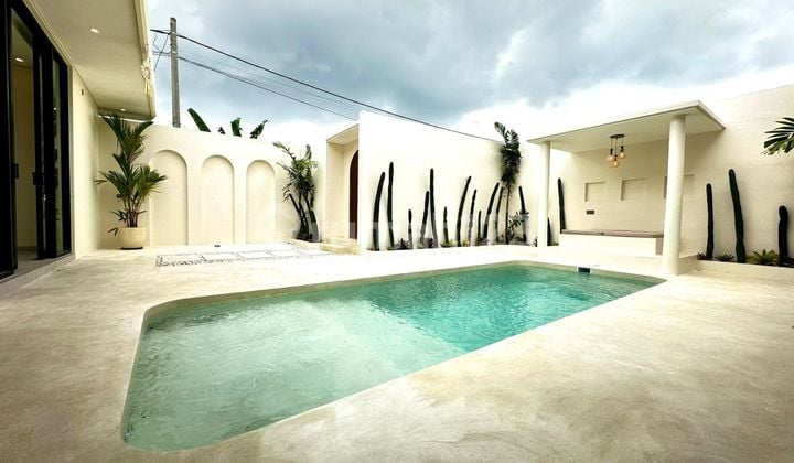 Private Pool Villa 2br In Padonan Canggu Cn
