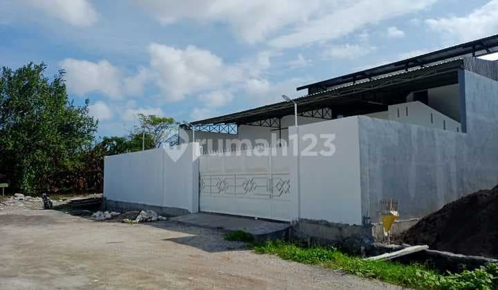 Gudang Luas 8 Are Plus Kantor di Denpasar Barat Ant