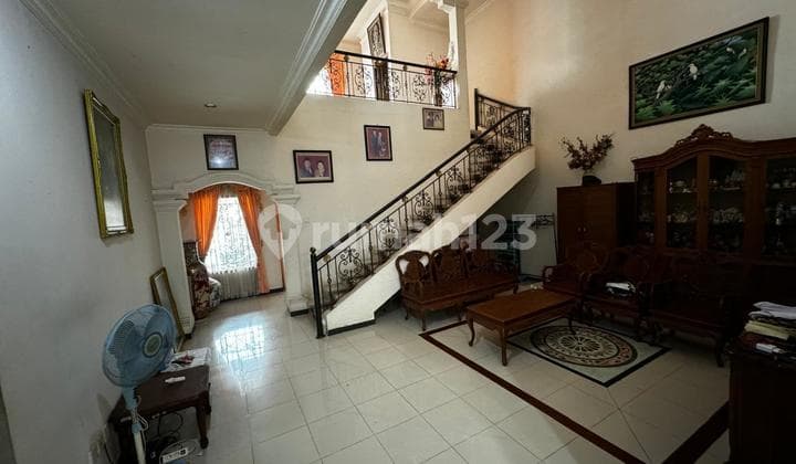 Dijual Rumah 2 Lantai 4 Kamar Di Cempaka Permai Denpasar