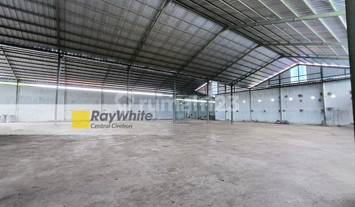 Good Strategic Warehouse Ready to Use in Cirebon City