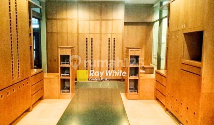 Rumah Mewah Sayap Cipaganti Bandung Design By Suwito