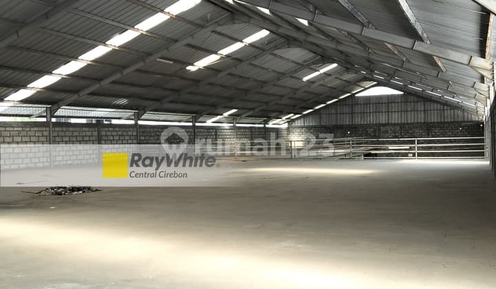Gudang Bagus dan Strategis Dekat Exit Tol Kanci Cirebon