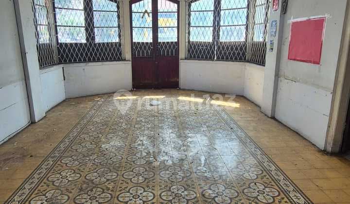 Ruang Usaha Vintage untuk Cafe Resto Strategis di Cirebon Kota