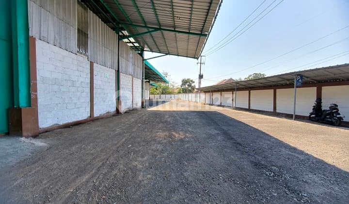 Gudang Untuk Pabrik Bagus Dan Siap Pakai Di Plered Cirebon