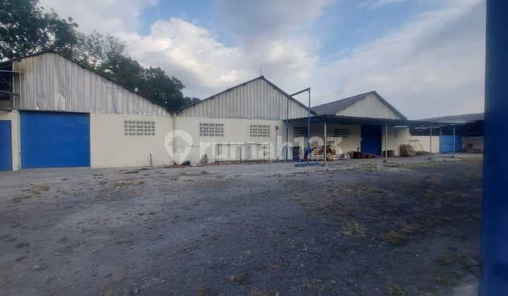 Gudang Briket Batubara Lengkap Siap Pakai Di Plumbon Cirebon