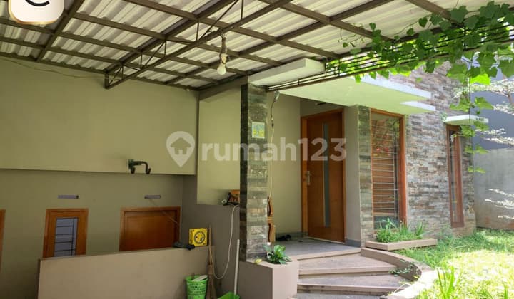 Komplek Kampung Padi, Cisitu Indah Rumah Furnished