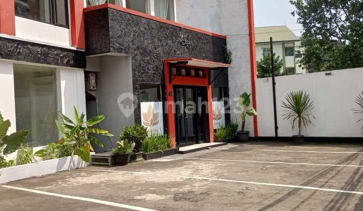 Rumah Besar Dan Bagus Di Sayap Sukajadi Kota Bandung