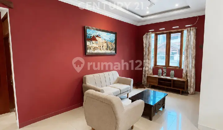 Spacious Hook Ready-to-Occupy House in Ujungberung Indah Complex , Bandung