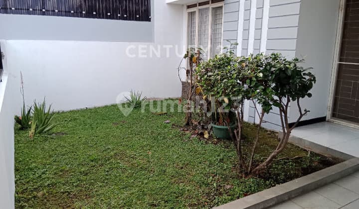 Rumah Siap Huni Terawat Di Taman Holis Indah 2