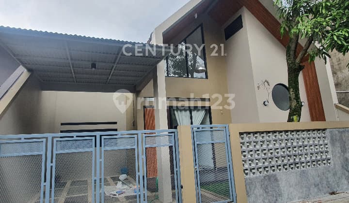 New 1.5-Story House, Fully Furnished, Central Bandung, Turangga