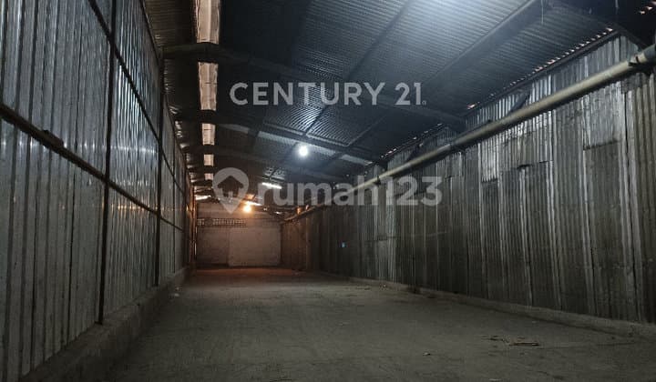 Gudang Moh Toha Akses Container 40, Tidak Jauh Dr Pintu Tol