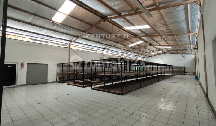 Gudang Area Industri Di Taman Kopo Indah Akses Kontainer 40ft
