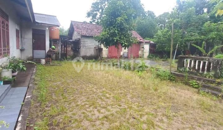 Rumah di Jual Dgn Pekarangan Luas di Kec Gerunggang