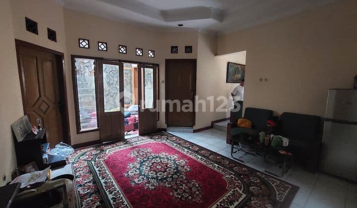 Rumah dan Kost Dekat ke Pusat Kota di Sauyunan