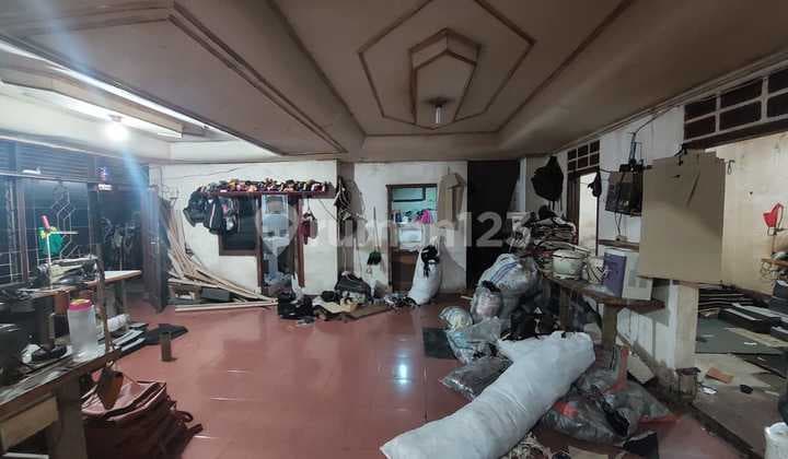 Rumah Bisa Untuk Usaha di Batuwangi, Sukamenak