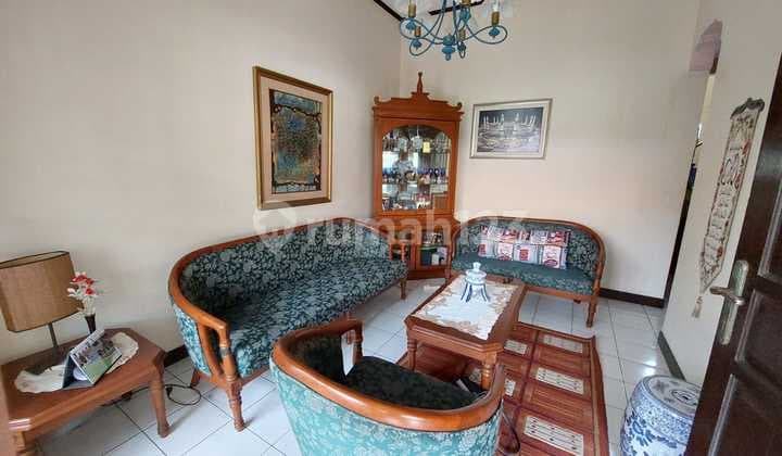 Rumah Bagus Terawat Lingkungan Nyaman di Sukamenak Indah