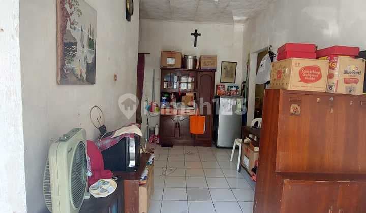 Rumah Nyaman, Jalan Depan Paving Block di Permata Kopo