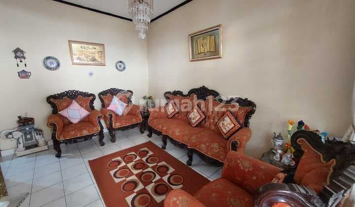 Rumah Terawat Lokasi 10 Menit Ke Tol di Sukamenak Indah
