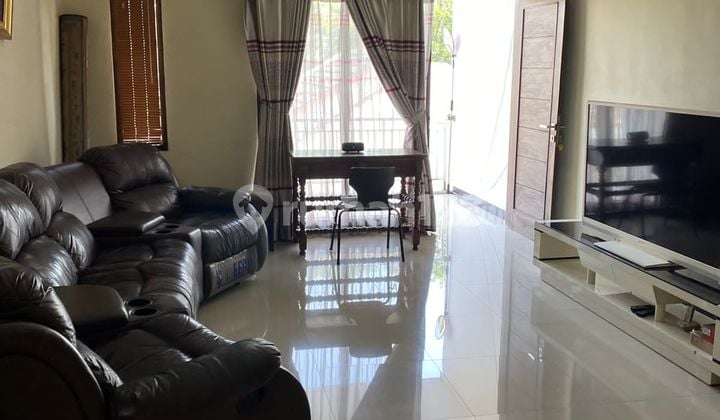 Rumah Siap Huni Bangunan Terawat di Taman Cibaduyut Indah