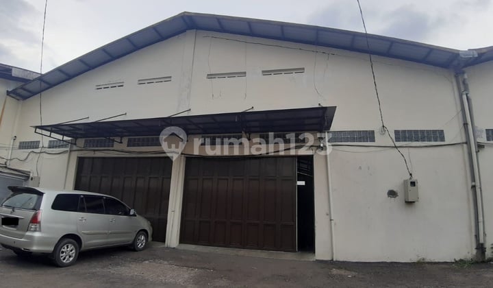 Gudang Cocok Untuk Dealer Motor di Peta