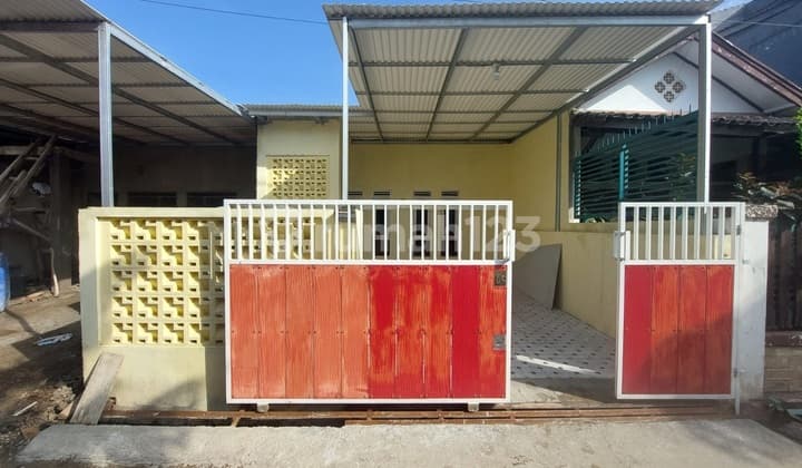 Rumah Primary Ada Area Terbuka Bisa Untuk Taman di Cicukang Indah