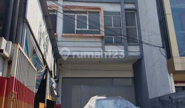 Ruko 3 Lantai Berada Ditengah Kota Bandung di Gatot Subroto