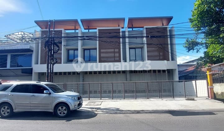 Ruko Bagus Area Komersial Cocok Untuk Kantor di Cibaduyut Lama (Tersedia 3 Unit)