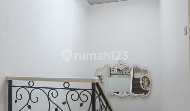 Dijual Rumah Murah Gedung Hijau Pondok Indah Siap Huni