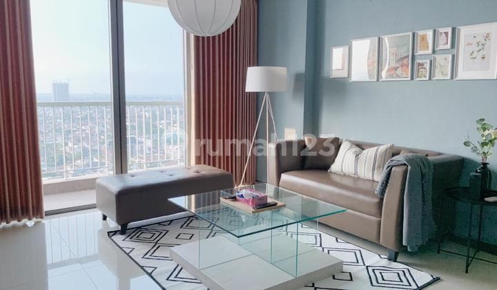 Disewakan Apartemen St Moritz 2br, Full Furnished Puri Indah