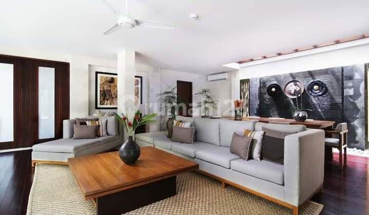 Dijual Villa Modern di Kawasan Kedonganan Kuta Selatan, Bali