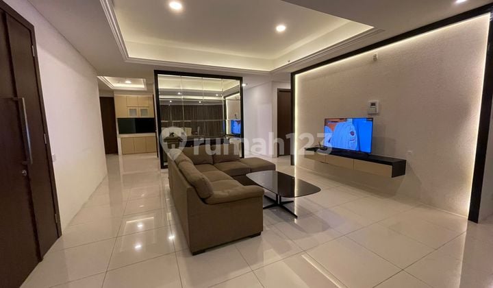 For Rent St Moritz Apartment 5br, Fully Furnished Puri Indah