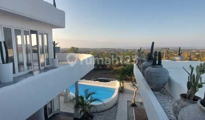 Dijual Villa di Ungasan, Full Furnished Bali