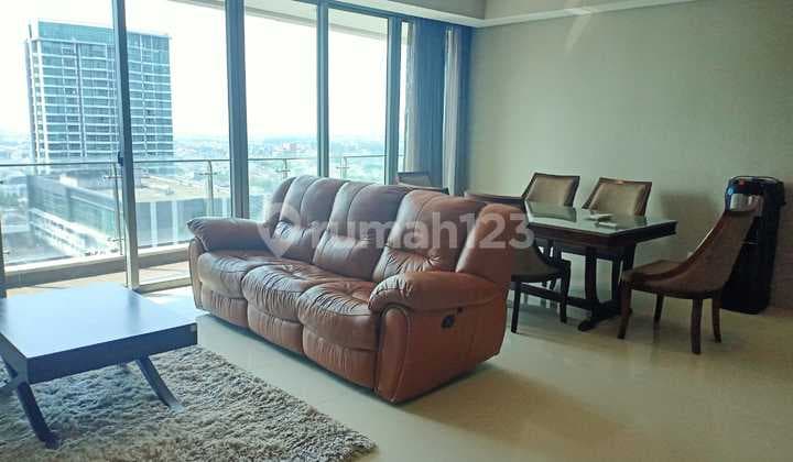 Disewakan Apartemen St Moritz 3BR, Furnished Puri Indah