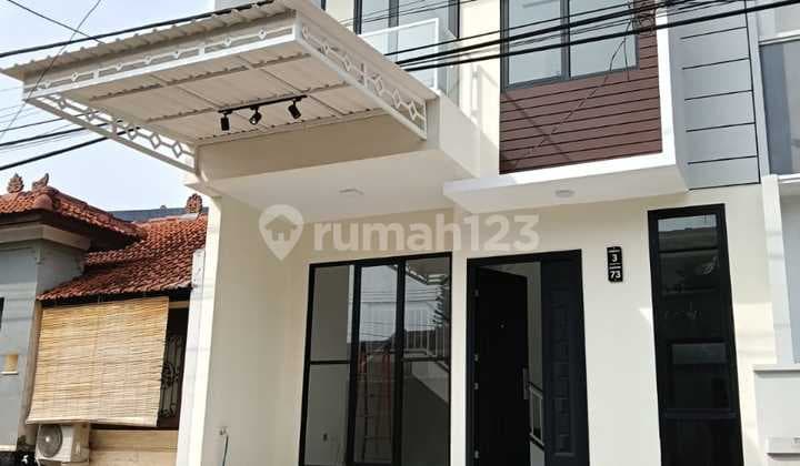 Dijual Rumah 2 Lantai di Taman Ubud Permai Lippo Karawaci Tangerang Banten