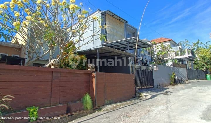 Rumah dijual komplek Taman Giri Nusa dua