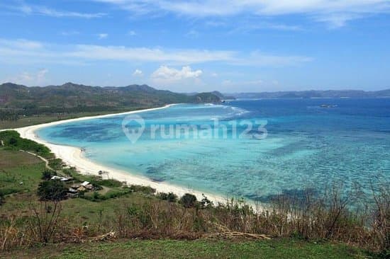 Land for Sale in Buwun Mas, Sekotong, West Lombok.
