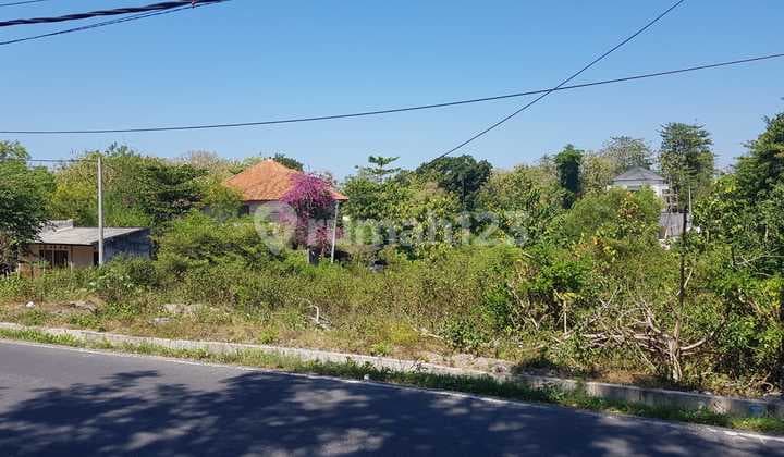 Tanah Bagus Untuk Komersial di Ungasan, Bali