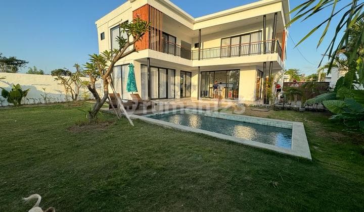 Brand New Luxury Modern Villa In Central Bingin, Bali