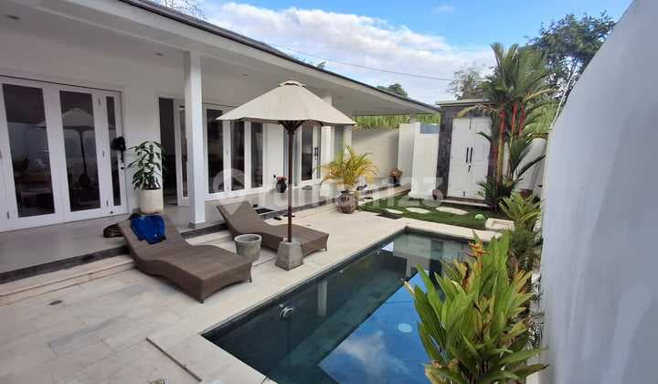Villa For Leasehold In Bingin