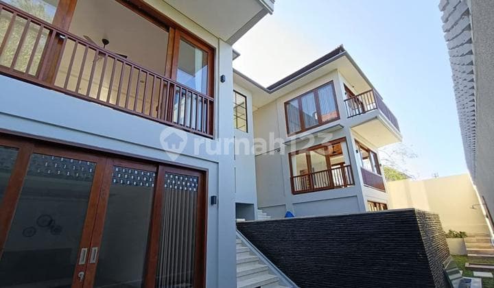 Brand New Luxury Villa, Fully Furnished, 15 Mins From The Airport, With Airport Tol And Ocean View